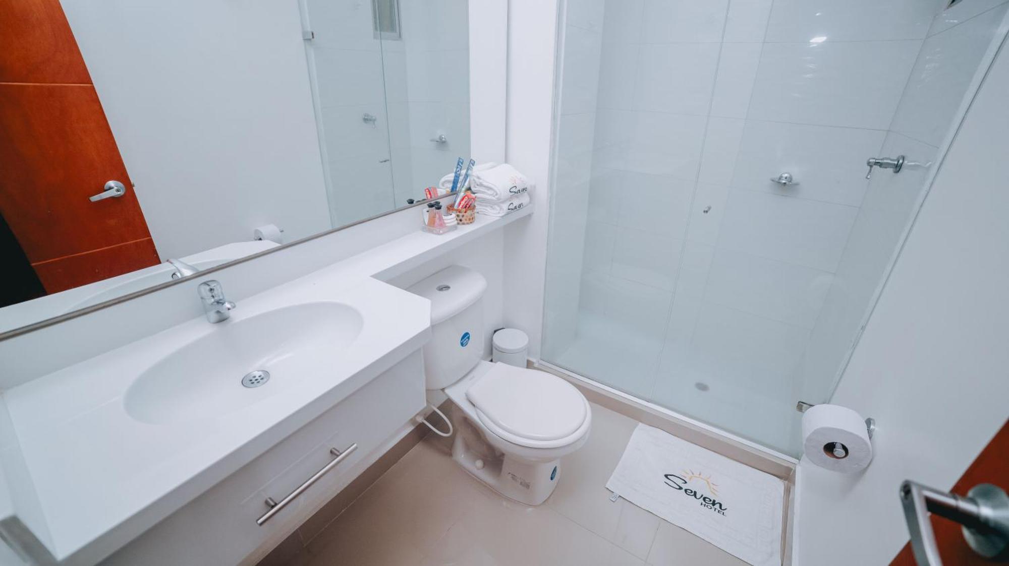 Hotel Seven Monteria Luaran gambar